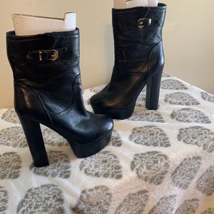 Black Bakers leather platform boots